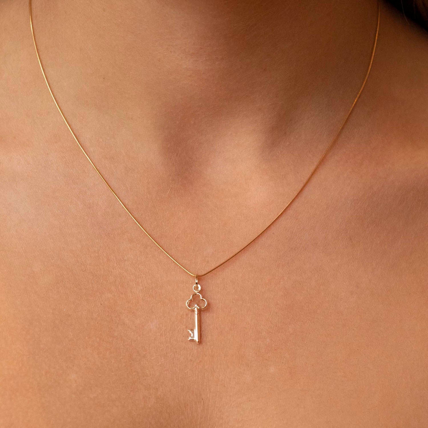 9ct Yellow Gold 8mm x 25mm Key Pendant - Regarde Jewellers